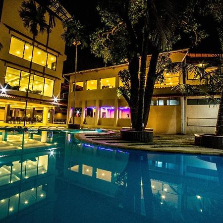 Amansaraa Bhide Retreat Hotel Kihim ภายนอก รูปภาพ